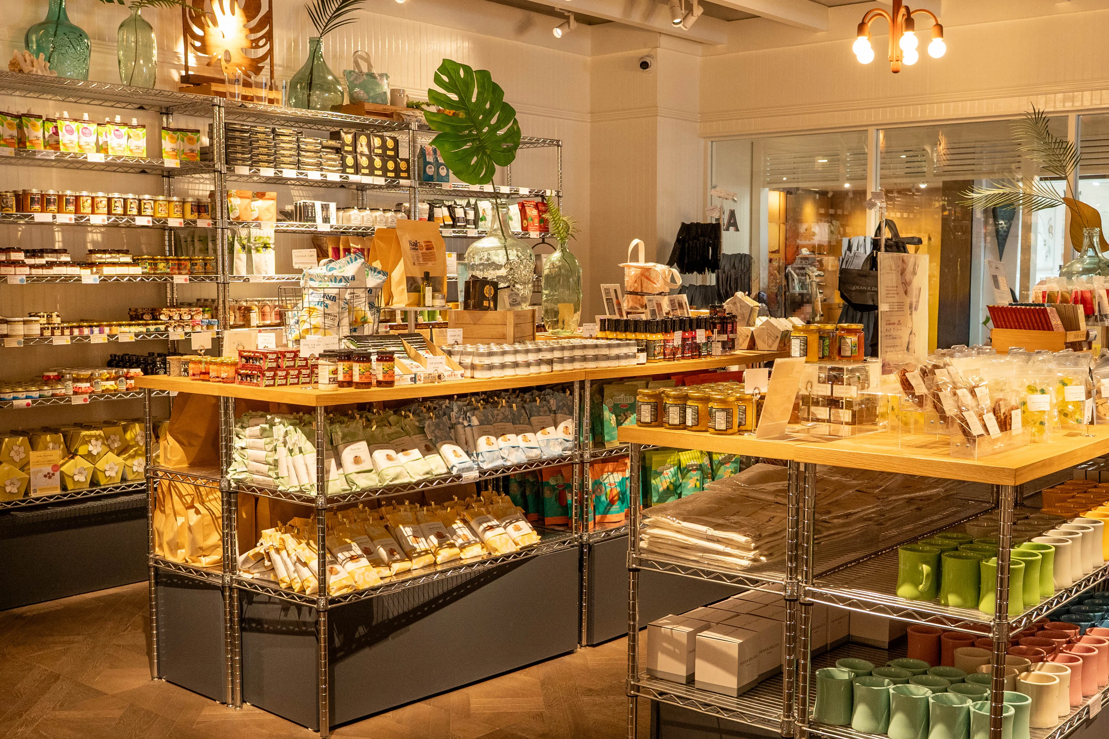 Dean & Deluca Hawaii ロイヤルハワイアン店の店内